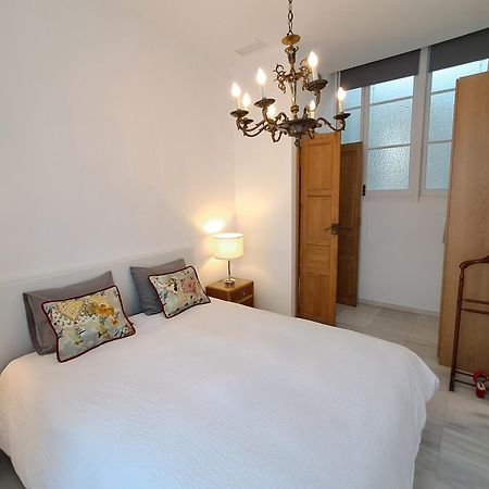Apartamentos Almirante Hoyos Sevilla Buitenkant foto