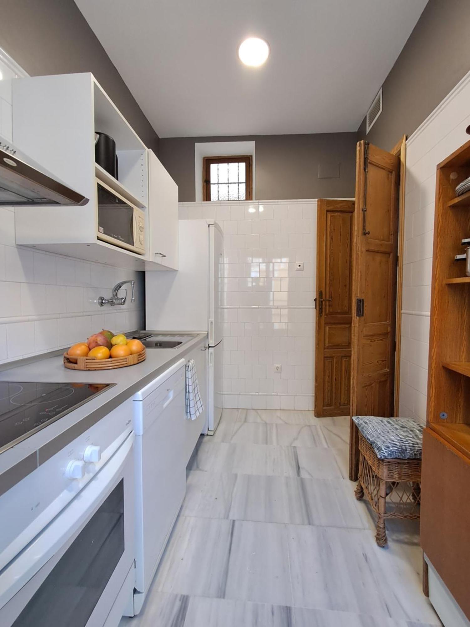 Apartamentos Almirante Hoyos Sevilla Buitenkant foto