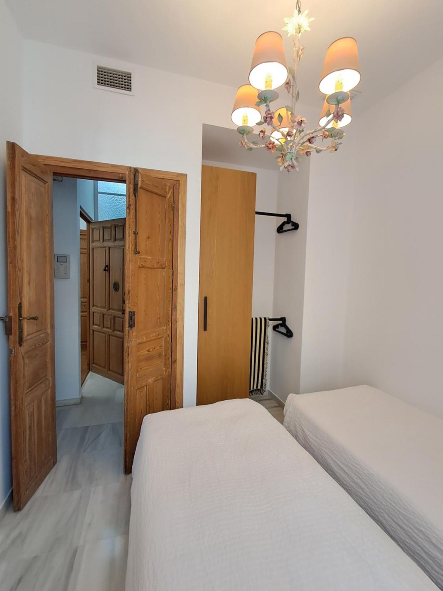 Apartamentos Almirante Hoyos Sevilla Buitenkant foto